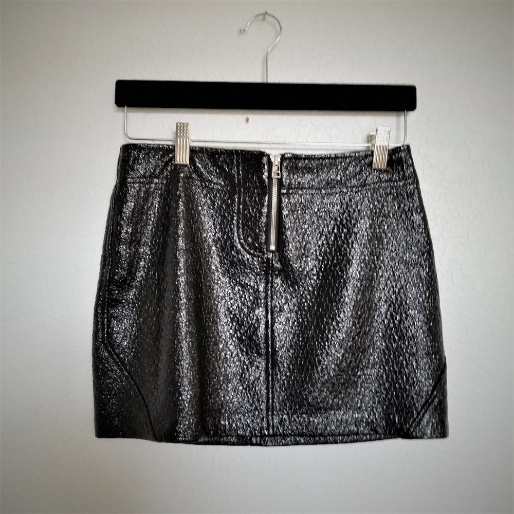 Zara vynil mini Skirt